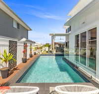 SEA SHELLS ON SEASIDE - Gold Coast 4U