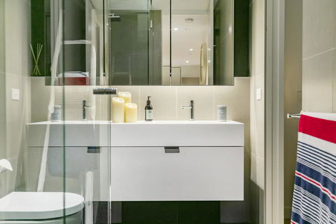 SEA TEMPLE - MORNINGTON - Accommodation Gold Coast 2