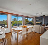 SEA URCHIN - beautiful Skenes Creek home - Accommodation Gold Coast
