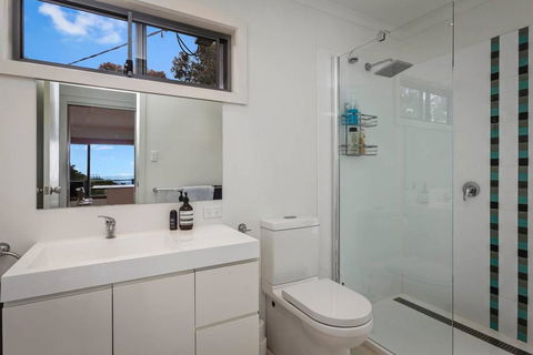 SEA URCHIN - Beautiful Skenes Creek Home - Accommodation Gold Coast 2