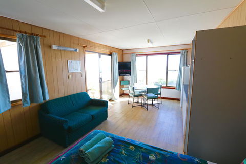 Sea Vu Caravan Park - Gold Coast 4U 3
