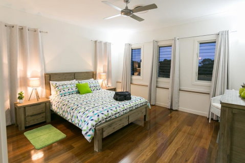 Sea Wood Delight In Hervey Bay - Accommodation Gold Coast 1