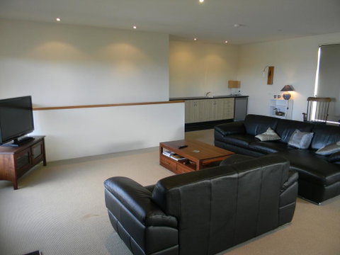 Seabreeze - Accommodation Gold Coast 1