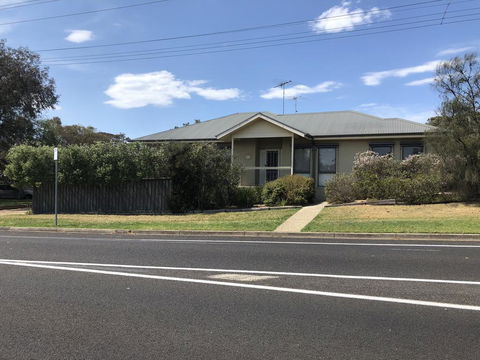 Seagrape Cottage - Accommodation Gold Coast 0