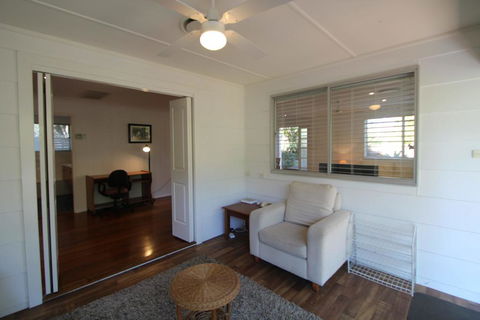 SEAMIST - Accommodation Gold Coast 3