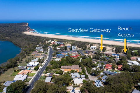 Seaview Getaway - Gold Coast 4U 2