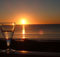 Seaview Holiday House - Gold Coast 4U
