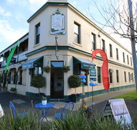 Seaview House - Gold Coast 4U
