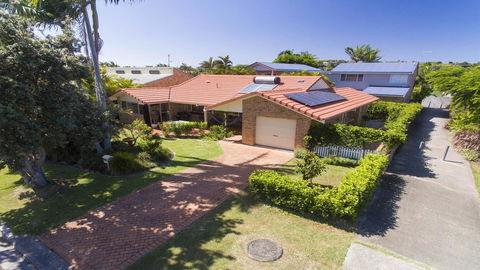 SECRET GARDEN - WiFi - Netflix - Pet Friendly - Gold Coast 4U 0