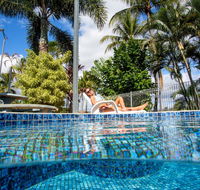 Secura Lifestyle Magnetic Gateway Townsville - Gold Coast 4U