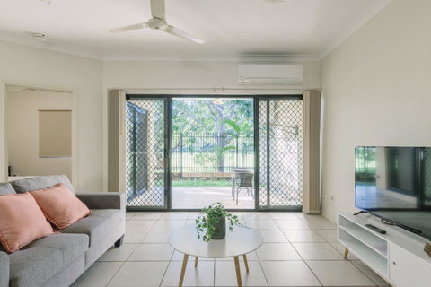 Secure 2 Bed Unit In Gray - Close Palmerston City - Accommodation Gold Coast 0