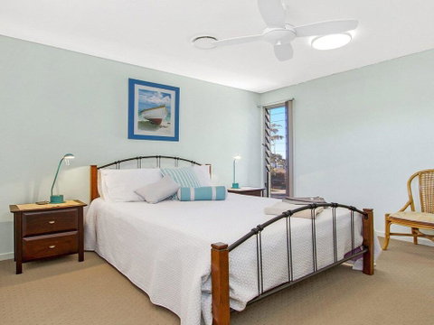 Serene - Spacious Air Conditioned Accommodation - Accommodation Gold Coast 3