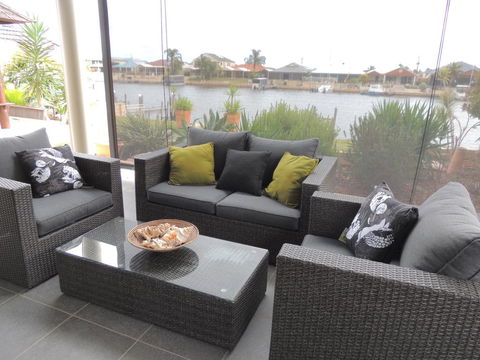 Serenity On Murray Waters B&B - Gold Coast 4U 1