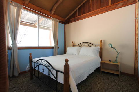 Shady Creek Eco Cabin, Peaceful Country Getaway - Gold Coast 4U 2