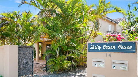Shelly Beach House 1 - Gold Coast 4U 1