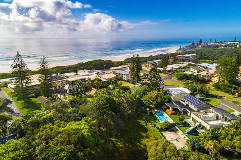 Shelly Beach Shack - Gold Coast 4U 1