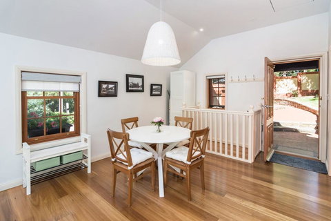 Sherwoode - Accommodation Gold Coast 0