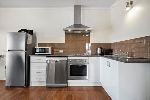 Short Stays Gippsland Trafalgar - Accommodation Gold Coast 2