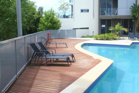 Signature Waterfront Apartments - Accommodation Gold Coast 2