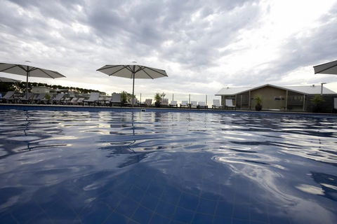 Silver Water Resort With Ocean Views. - Accommodation Gold Coast 0