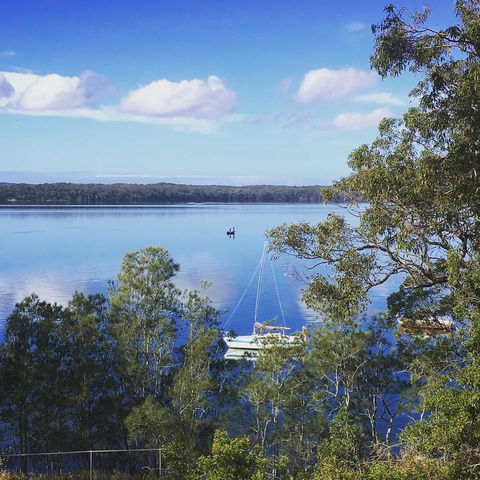 SilverWaters Waterfront Accommodation - Gold Coast 4U 3