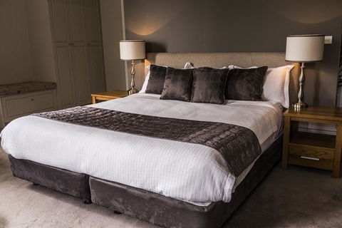 Simmers Serviced Apartments - Accommodation Gold Coast 1