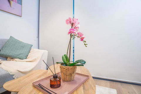 Simple & Cozy APT @Haymarket CBD (balcony Views) - Gold Coast 4U 2
