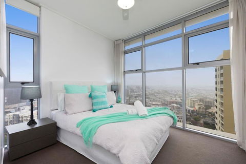 SK1 - Spotless 2BR SkyHome Long Stays Welcome - Gold Coast 4U 1