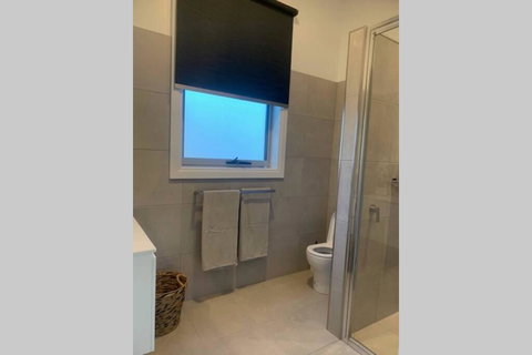 Skibo Cottage - 1 Gold Coast 1