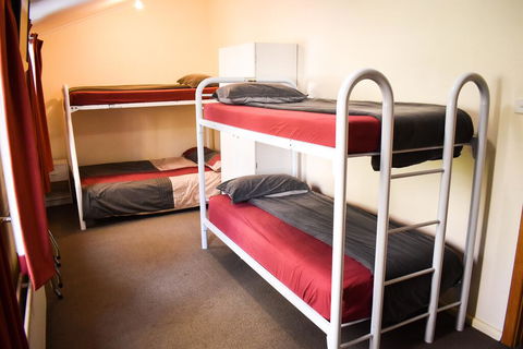 Slumberjacks Inn (formerly Cooroona) - Gold Coast 4U 0