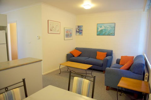 Snow Ski Apartments 06 - Gold Coast 4U 0