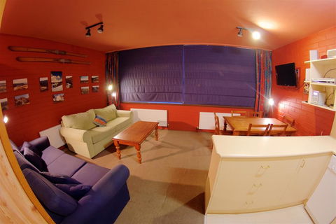 Snow Ski Apartments 18 - Gold Coast 4U 1
