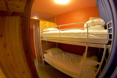 Snow Ski Apartments 18 - Gold Coast 4U 2