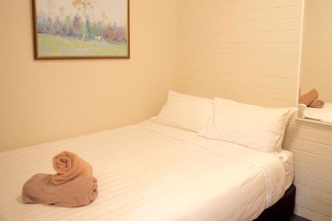 Snow Ski Apartments 27 - Gold Coast 4U 3