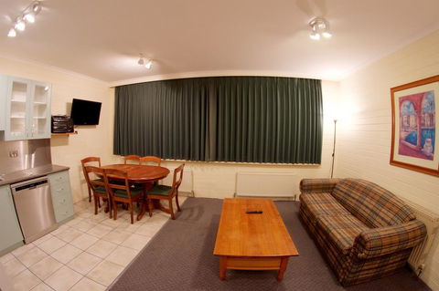 Snow Ski Apartments 34 - Gold Coast 4U 1