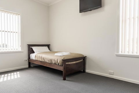 Somerset Hotel - Accommodation Gold Coast 3