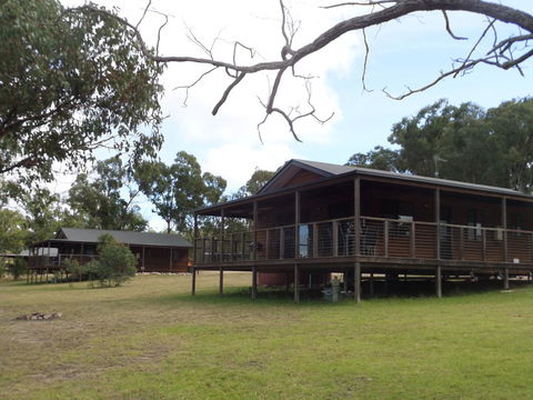 Sommerville Valley Tourist Park & Resort - Accommodation Gold Coast 3