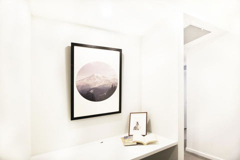 South Brisbane Residence - Gold Coast 4U 1