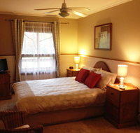 Southern Vales Bed  Breakfast - 1 Gold Coast