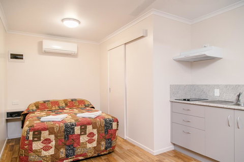 Southside Holiday Village - Accommodation Gold Coast 1