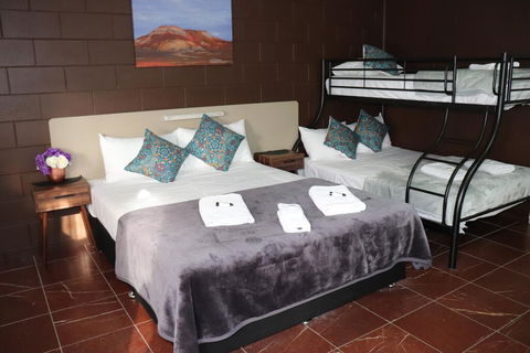 Spanish Lace Motor Inn - Gold Coast 4U 1