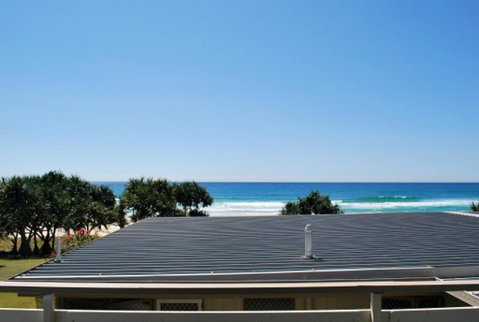 SPARKLING WATERS, UNIT 1 - Accommodation Gold Coast 2