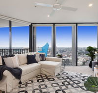 SPIRE - Fast Internet Monthly Stays w Carpark - Gold Coast 4U