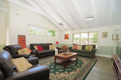 Spring Grove Dairy - Picturesque Views! - Accommodation Gold Coast 3
