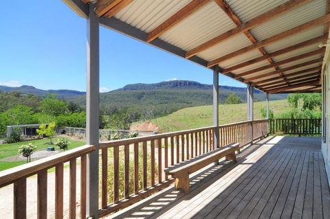 Spring Grove Dairy - Picturesque Views! - Accommodation Gold Coast 1