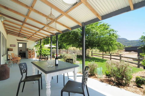 Spring Grove Dairy - Picturesque Views! - Accommodation Gold Coast 2