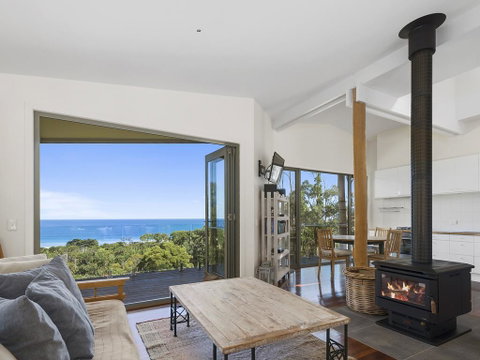 Spring House - Accommodation Gold Coast 1