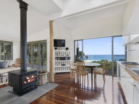 Spring House - Accommodation Gold Coast 2