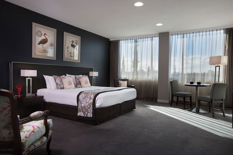 Springfield Lakes Boutique Hotel - Gold Coast 4U 2