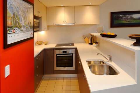 Squatters Run Apartments - 1 Gold Coast 1